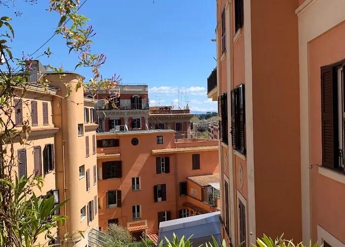 Lovely Loft In Trastevere